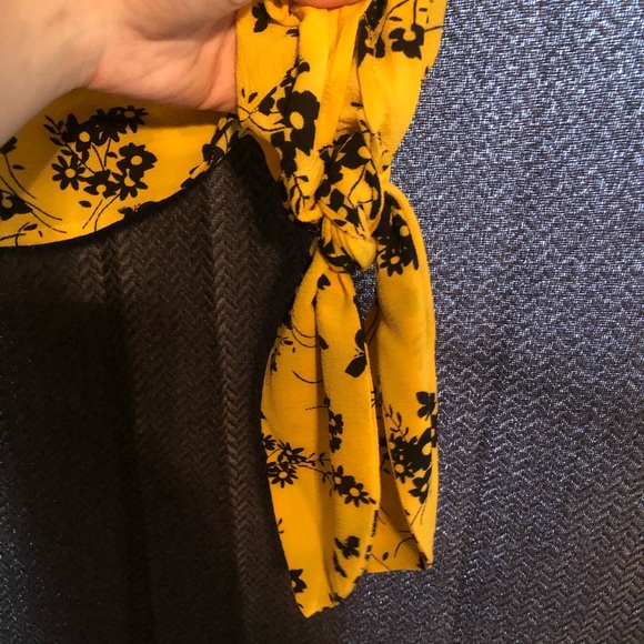 Brand new Michael Kors bright yellow blouse - Picture 5 of 5